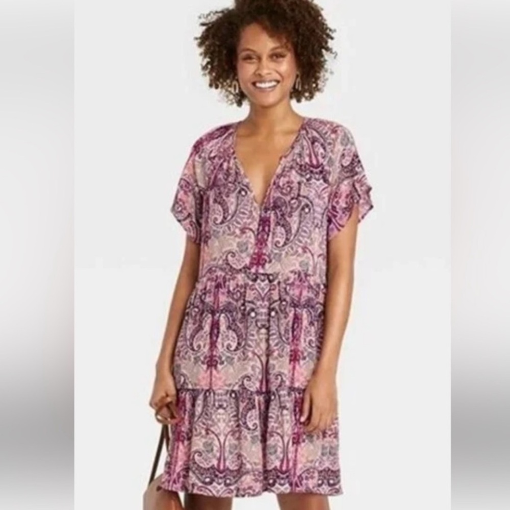 Knox Rose XS Paisley Short Sleeve Mini Dress. V Neck | Loose | Bohemian | Pink